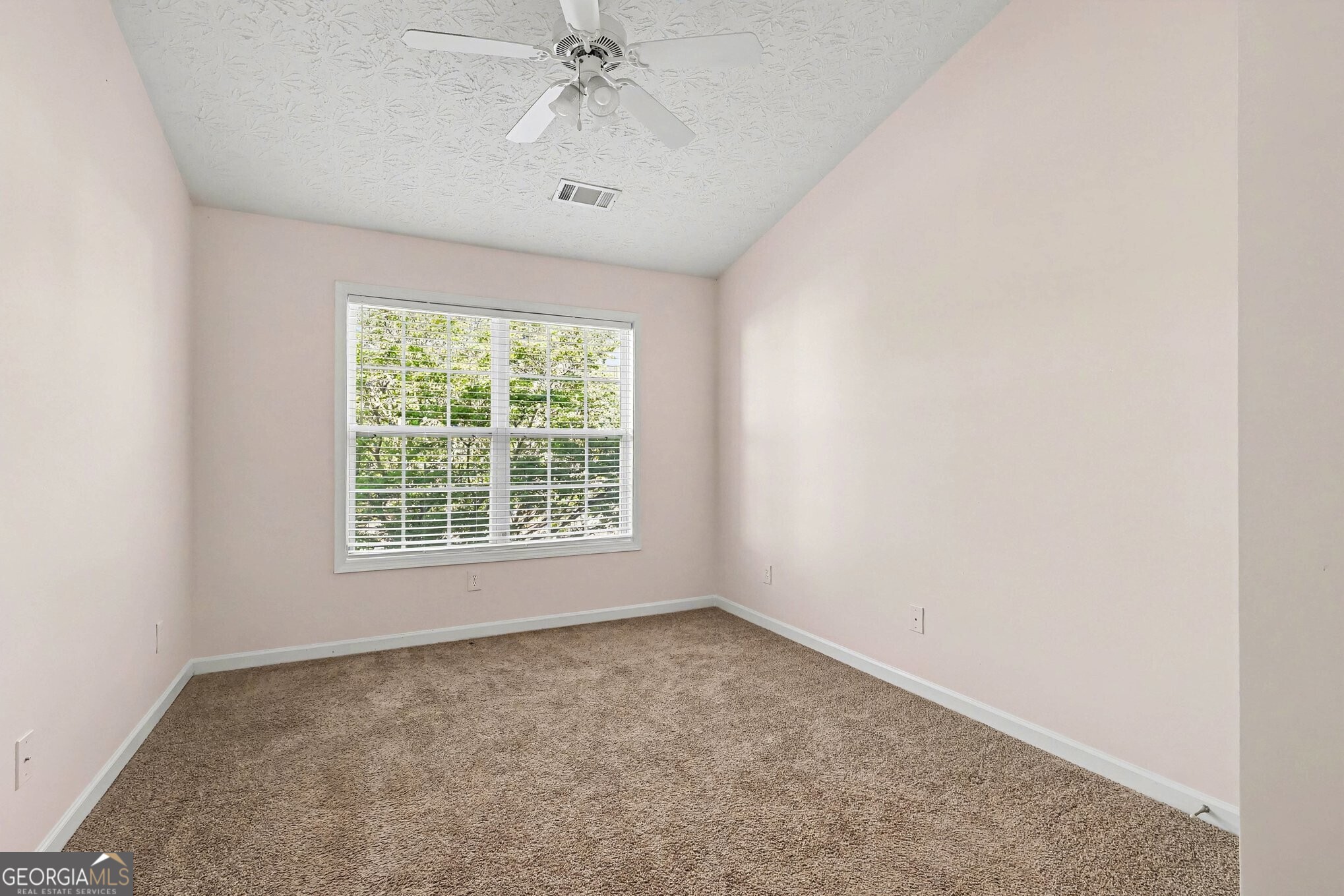2818 Village Trace Atlanta GA 30344