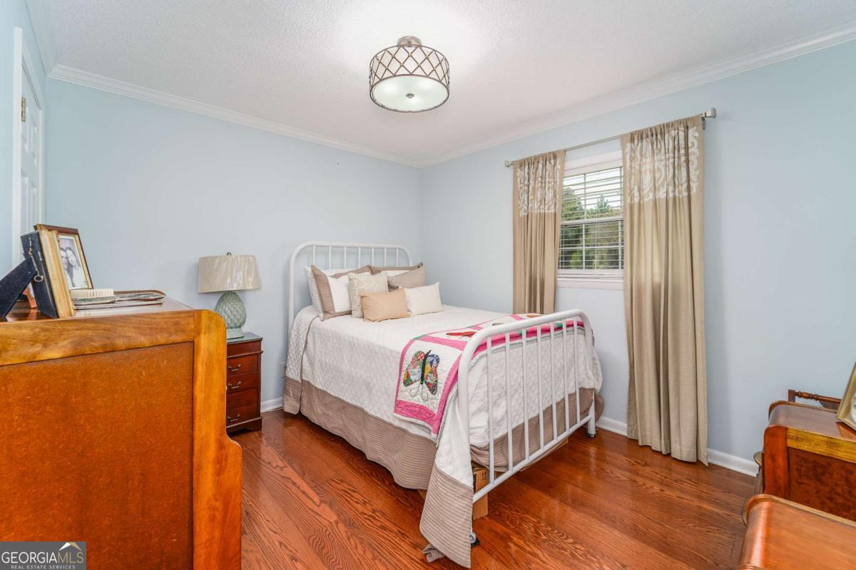 1238 Red Keen Road Waycross GA 31503