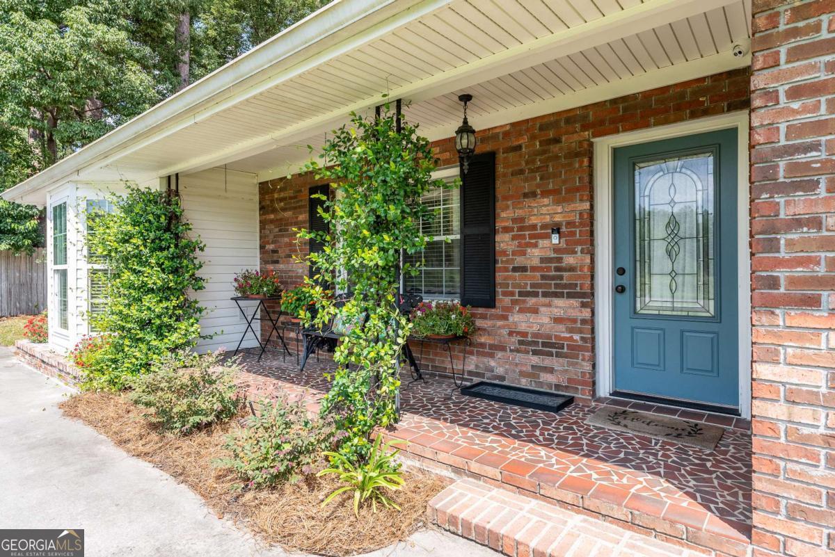 1238 Red Keen Road Waycross GA 31503