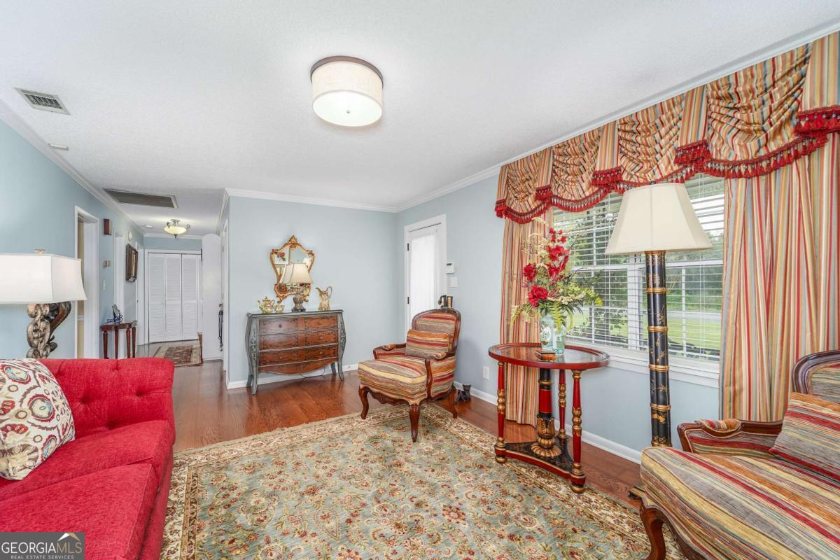 1238 Red Keen Road Waycross GA 31503