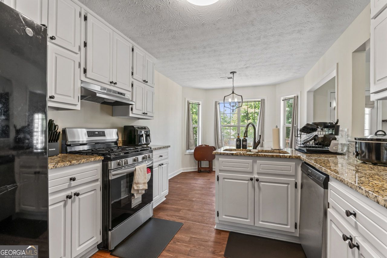 863 Clifton Ridge Mcdonough GA 30253