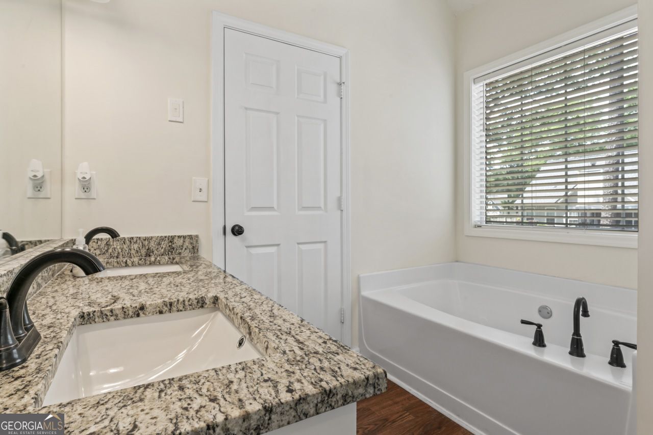 863 Clifton Ridge Mcdonough GA 30253