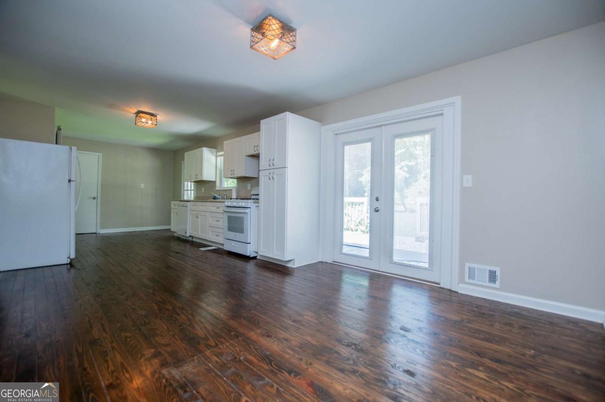 2057 Terry Lane Douglasville GA 30135