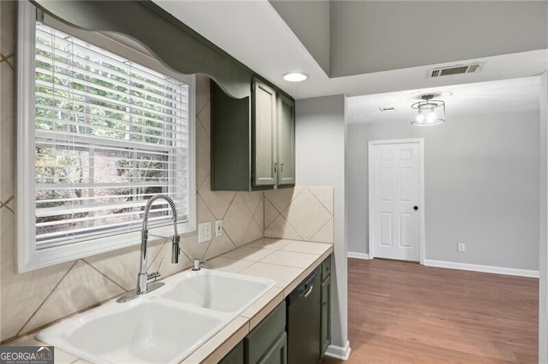 4173 Oak Ferry Drive NE Kennesaw GA 30144