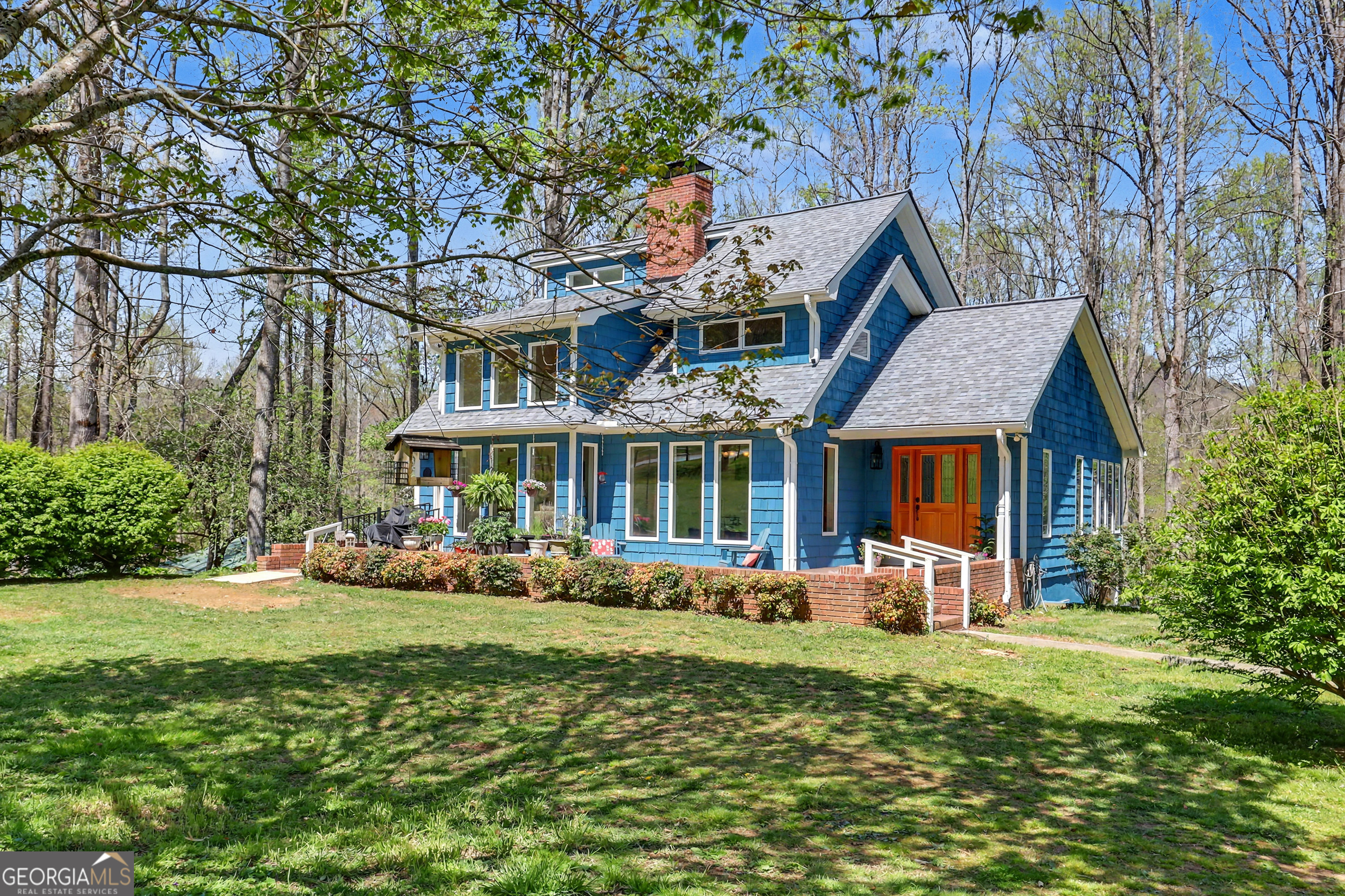 1067 O V Justus Road Rabun Gap GA 30568
