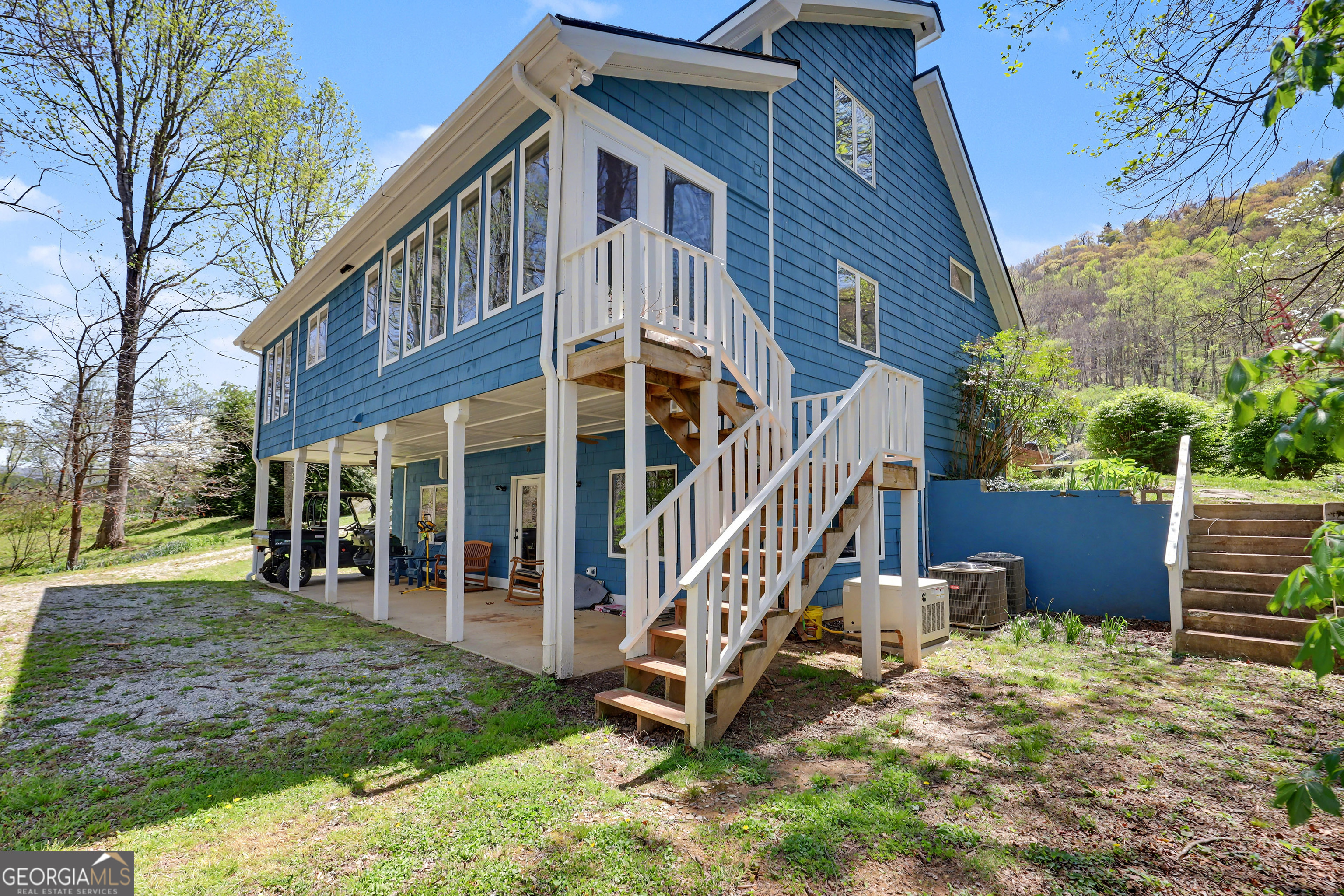 1067 O V Justus Road Rabun Gap GA 30568