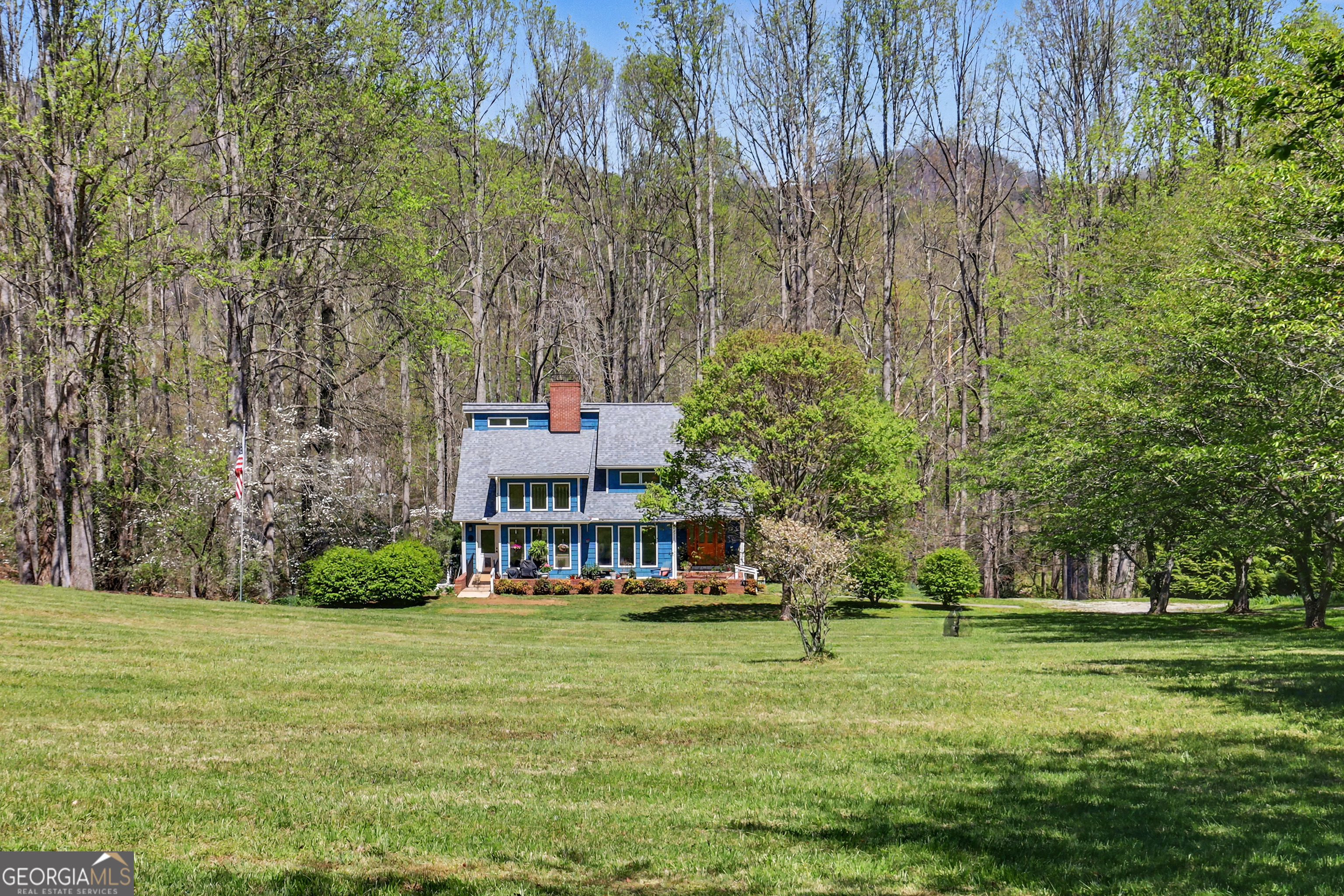 1067 O V Justus Road Rabun Gap GA 30568