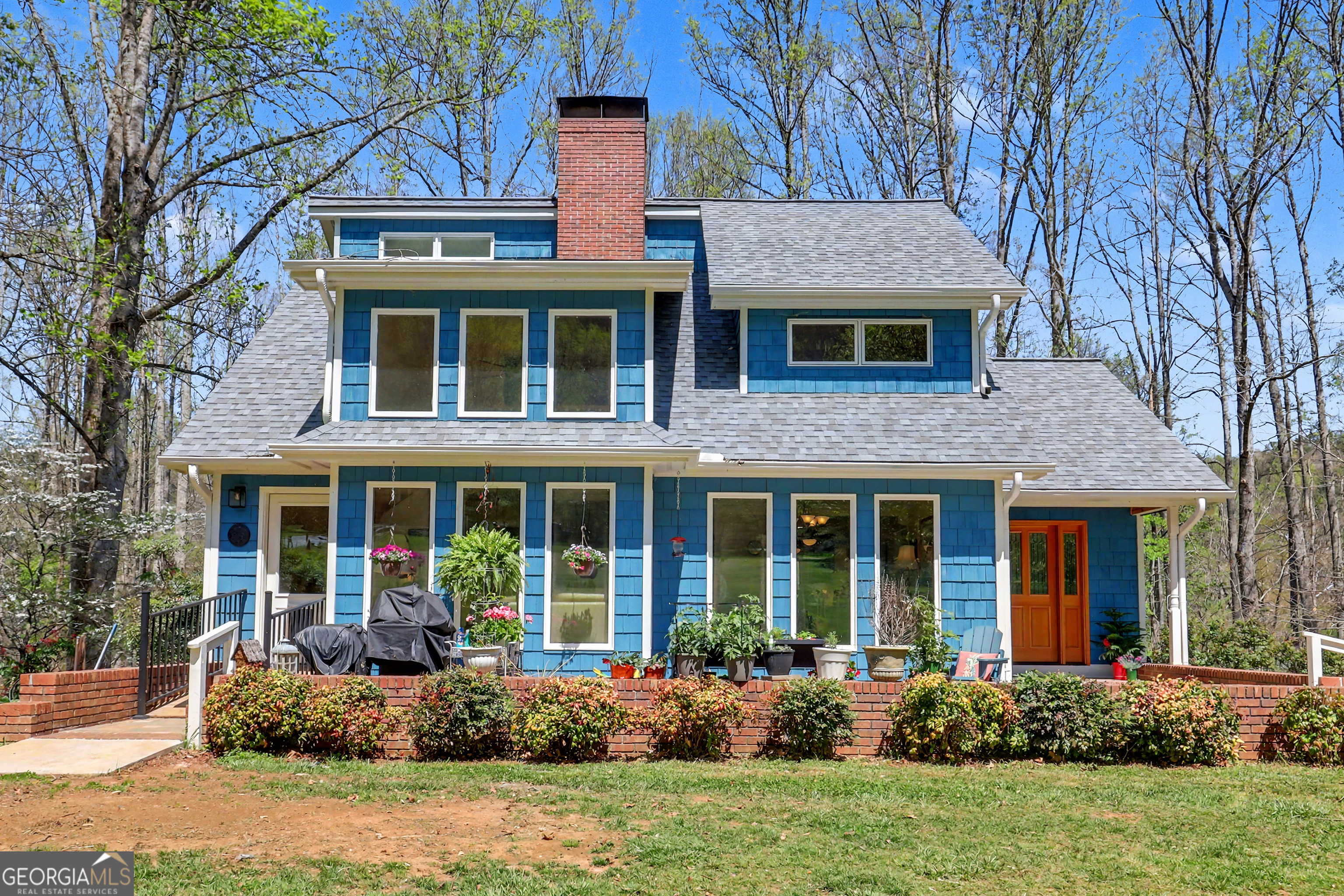 1067 O V Justus Road Rabun Gap GA 30568