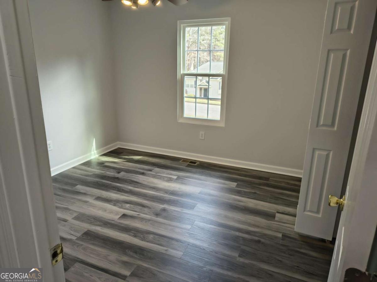 8579 Foxridge Drive Winston GA 30187
