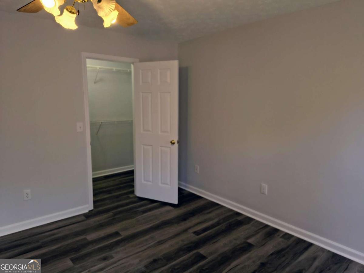 8579 Foxridge Drive Winston GA 30187