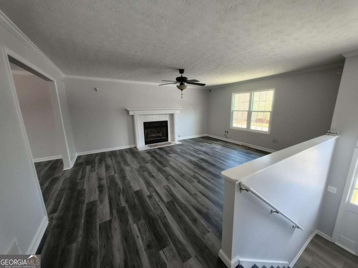8579 Foxridge Drive Winston GA 30187