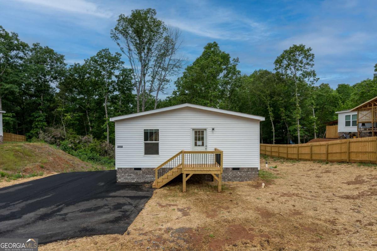 3250 Baker Road Gainesville GA 30507