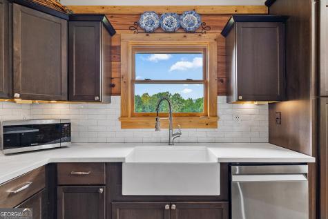 135 Mountain Ridge Drive Clarkesville GA 30523