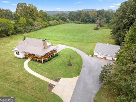 135 Mountain Ridge Drive Clarkesville GA 30523
