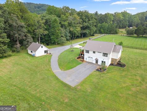 135 Mountain Ridge Drive Clarkesville GA 30523