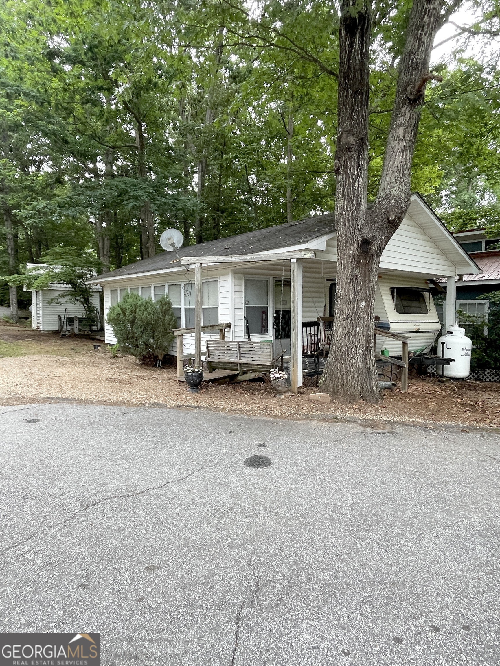 841 Mountain Shadows Drive Cleveland GA 30528