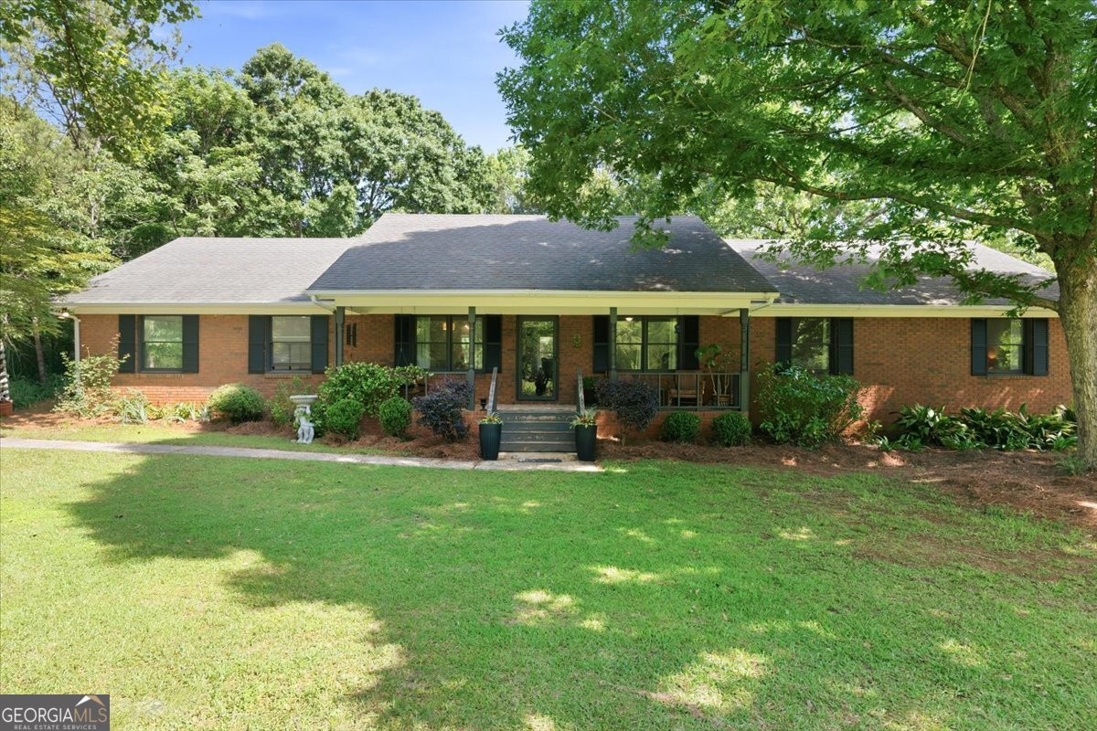 1608 Rumble Road Forsyth GA 31029