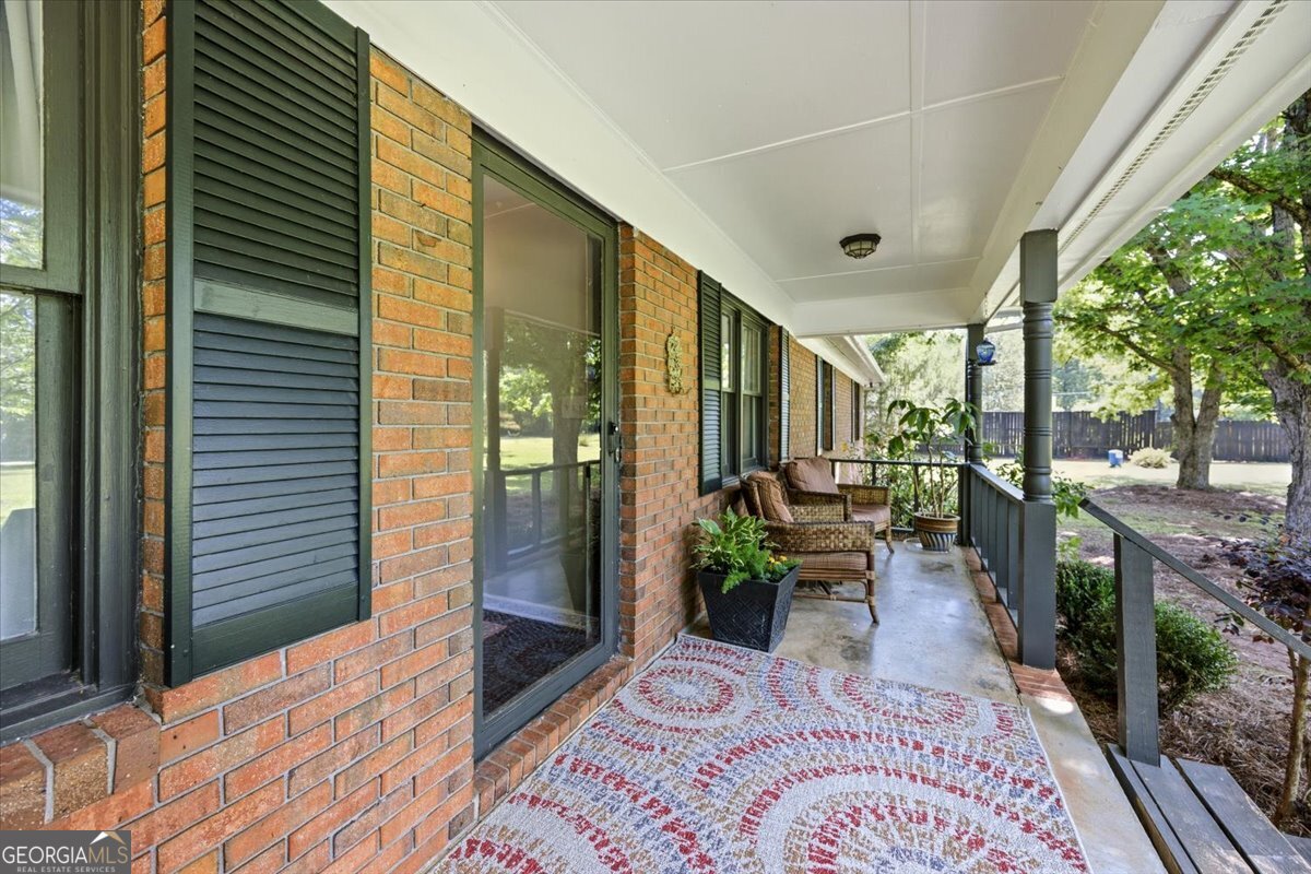 1608 Rumble Road Forsyth GA 31029