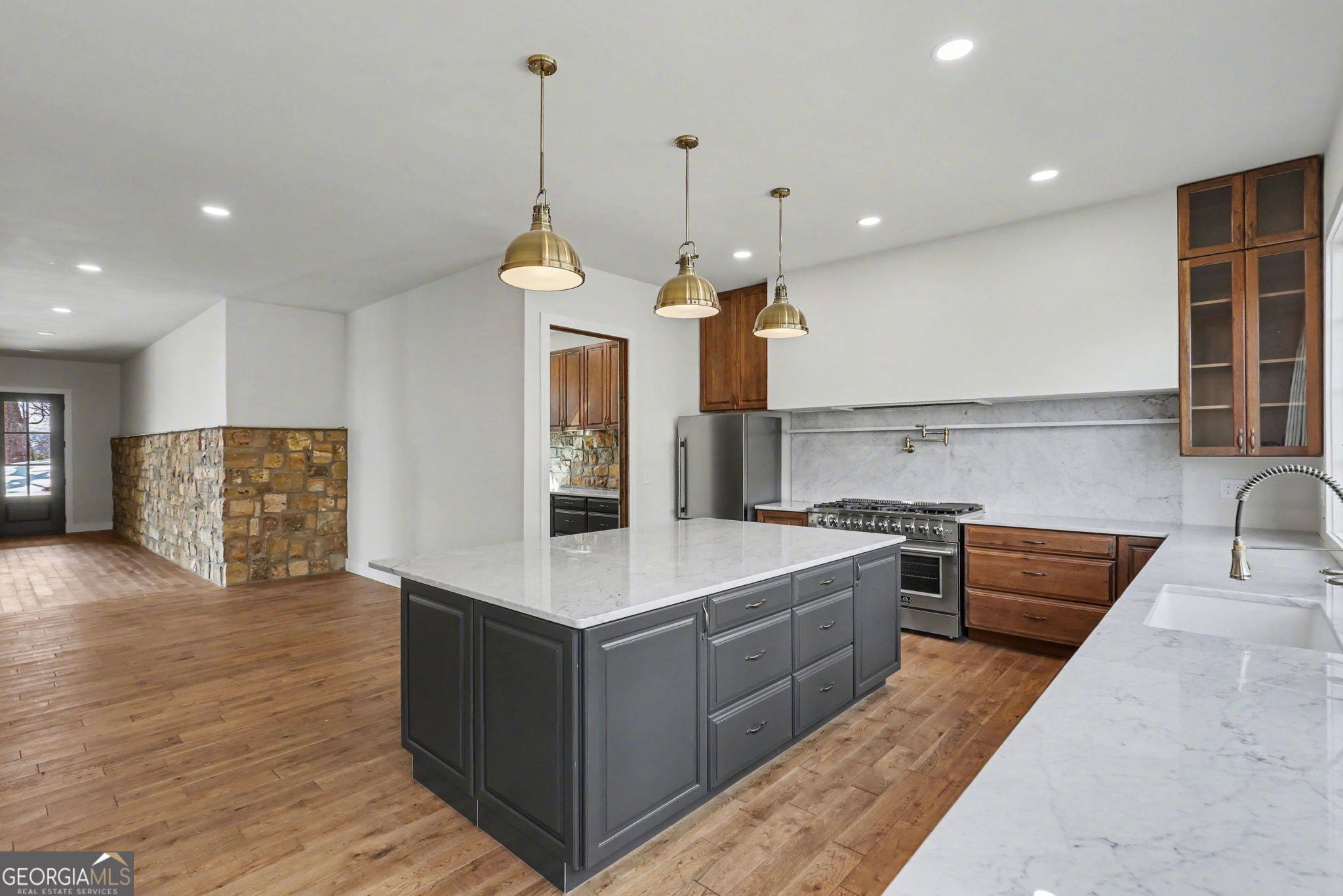 416 Winding View Clayton GA 30525