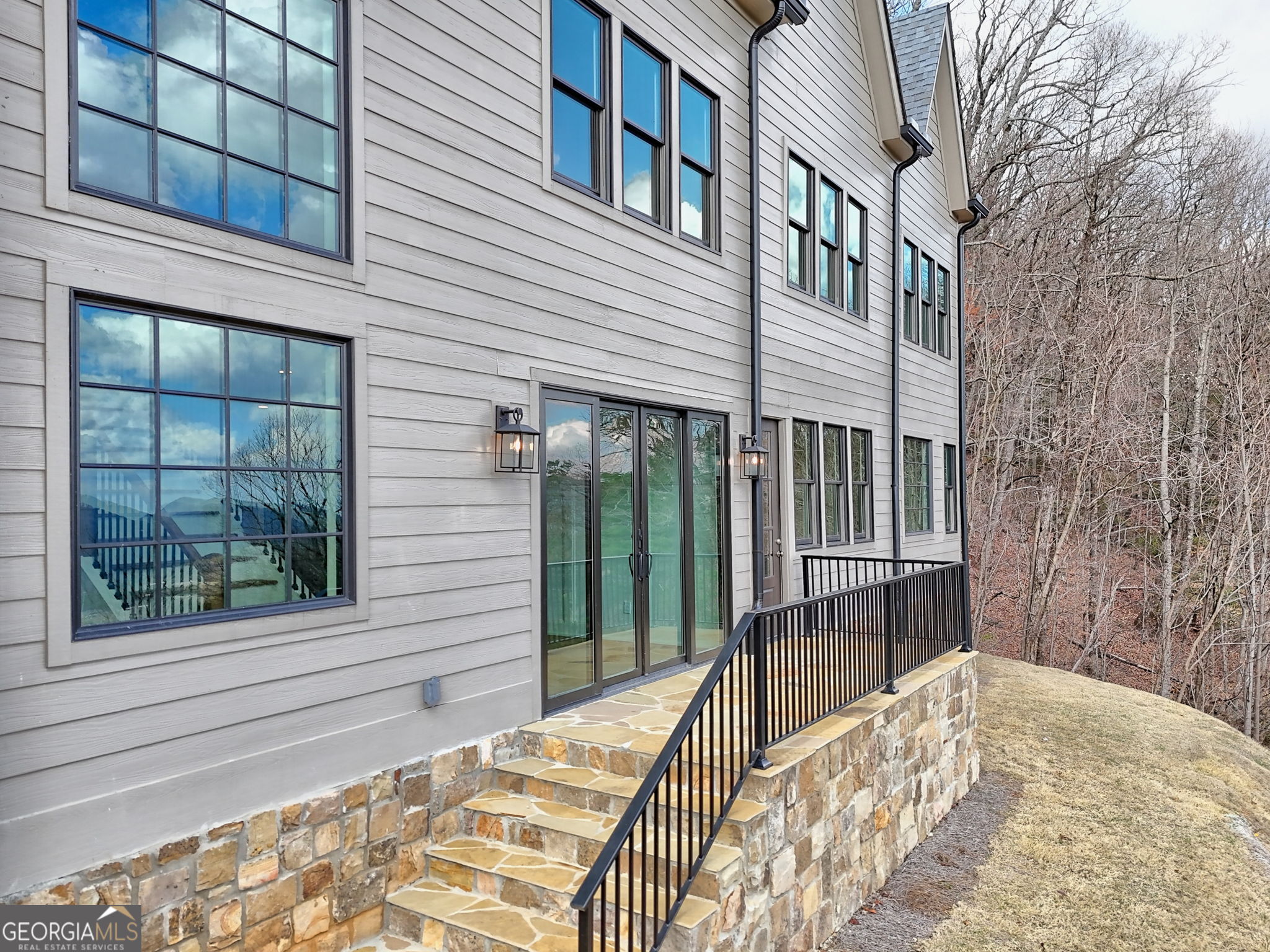416 Winding View Clayton GA 30525