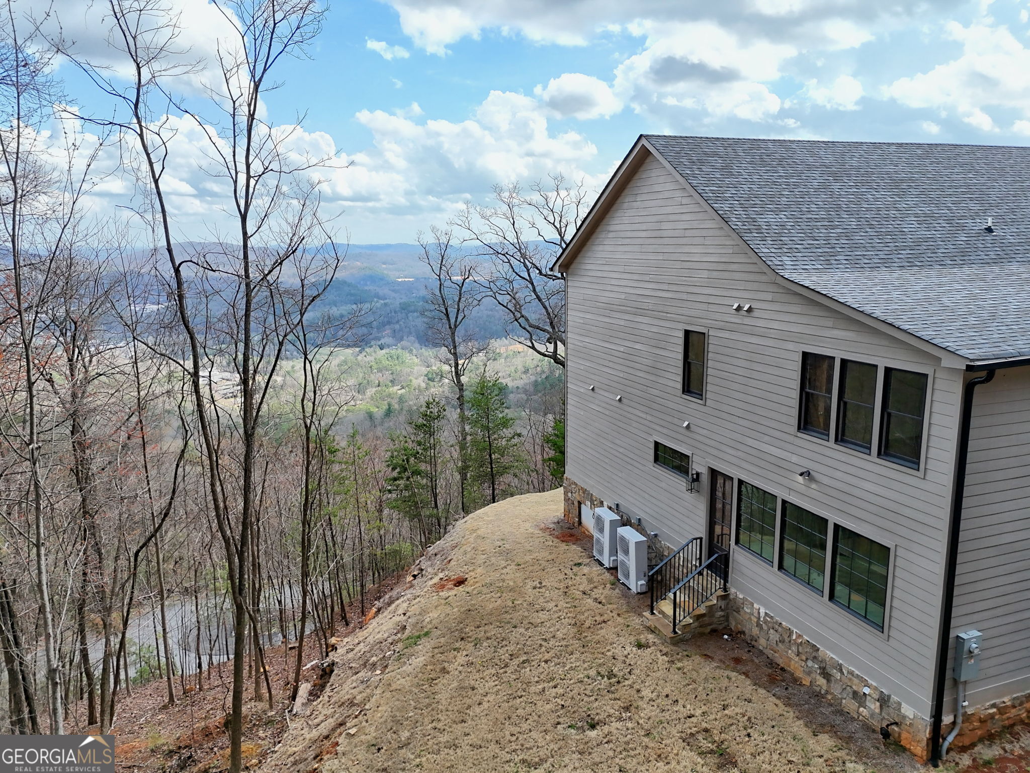 416 Winding View Clayton GA 30525