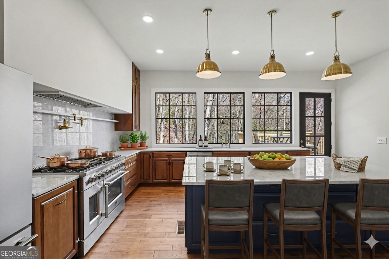 416 Winding View Clayton GA 30525