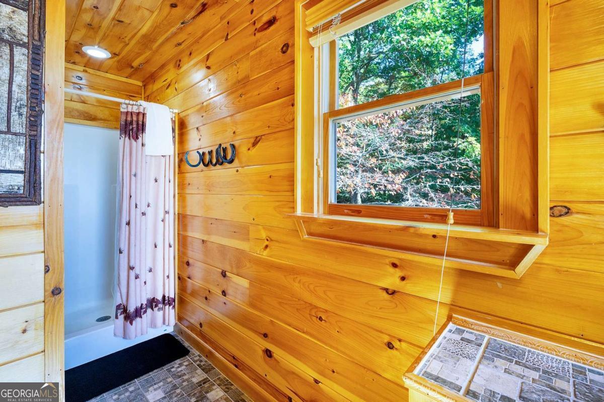 192 Oak Ridge Way Morganton GA 30560