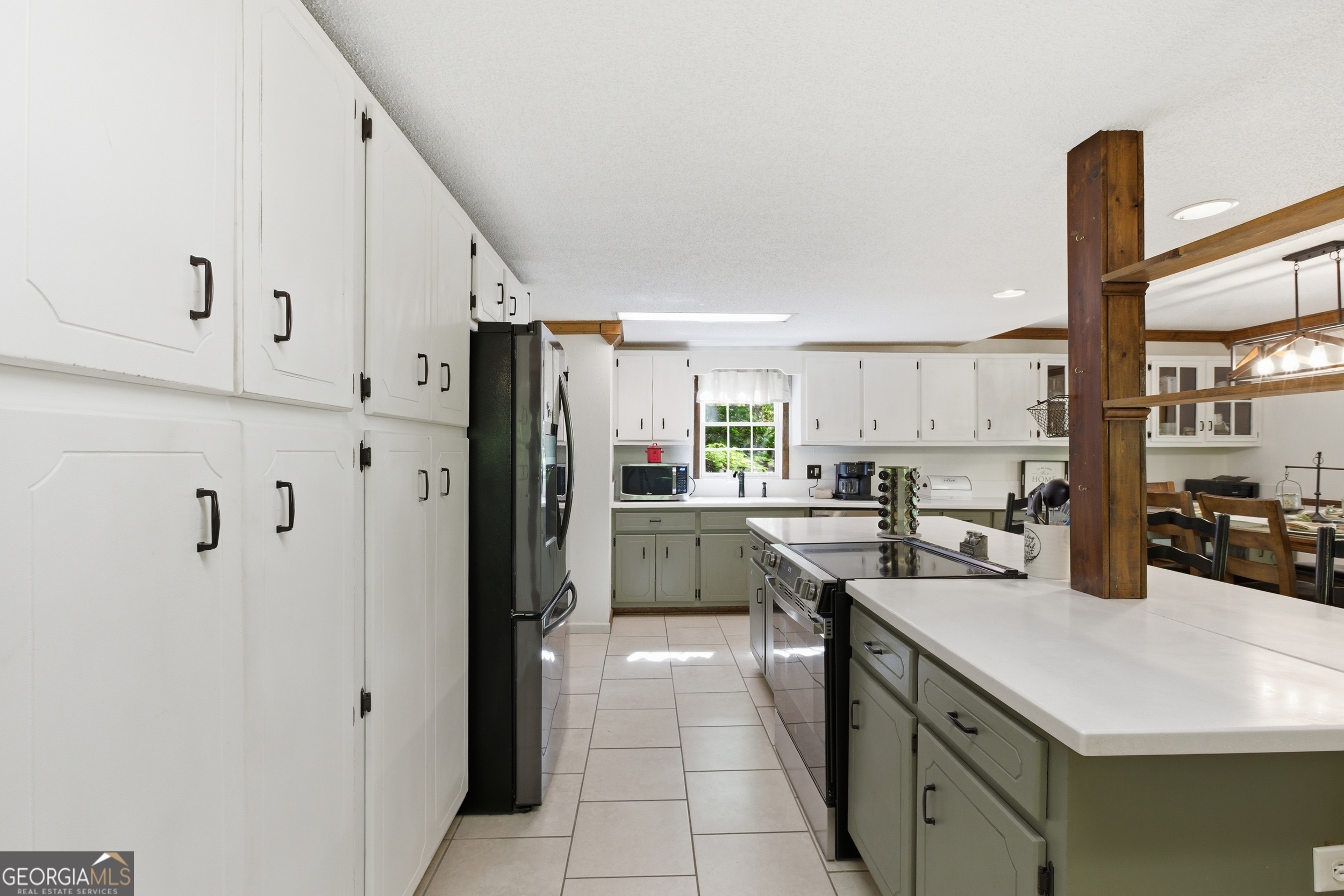 325 Kitchins Lane Clayton GA 30525