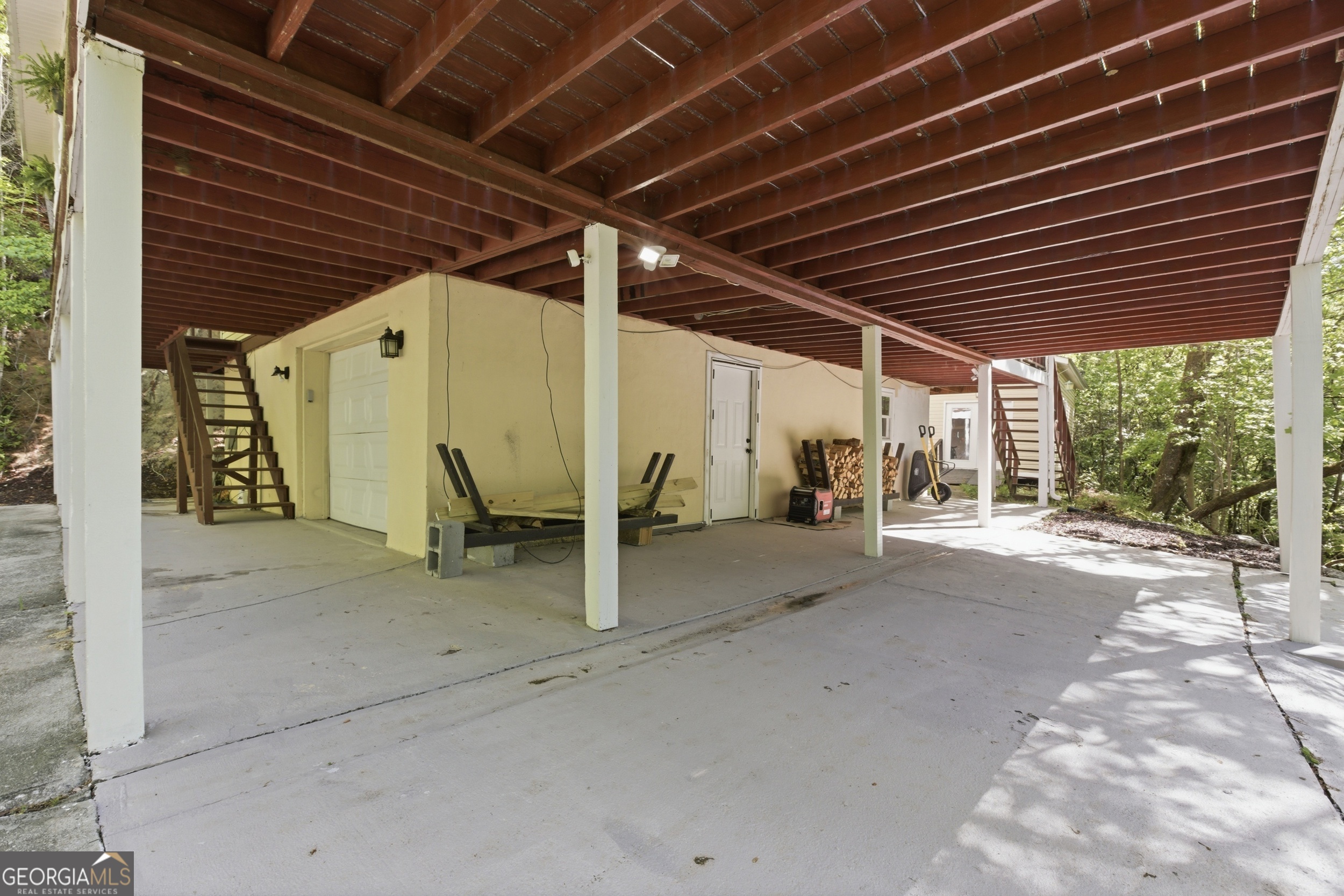 325 Kitchins Lane Clayton GA 30525