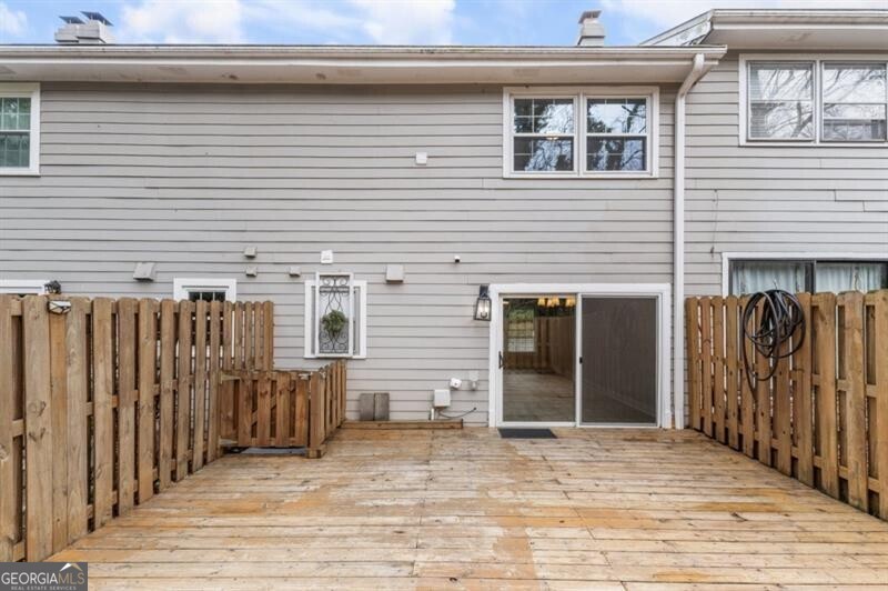 2794 Farmstead Road SE Smyrna GA 30080