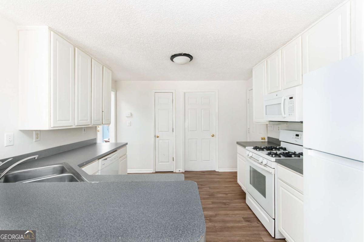 6635 Wellesley Drive Riverdale GA 30296