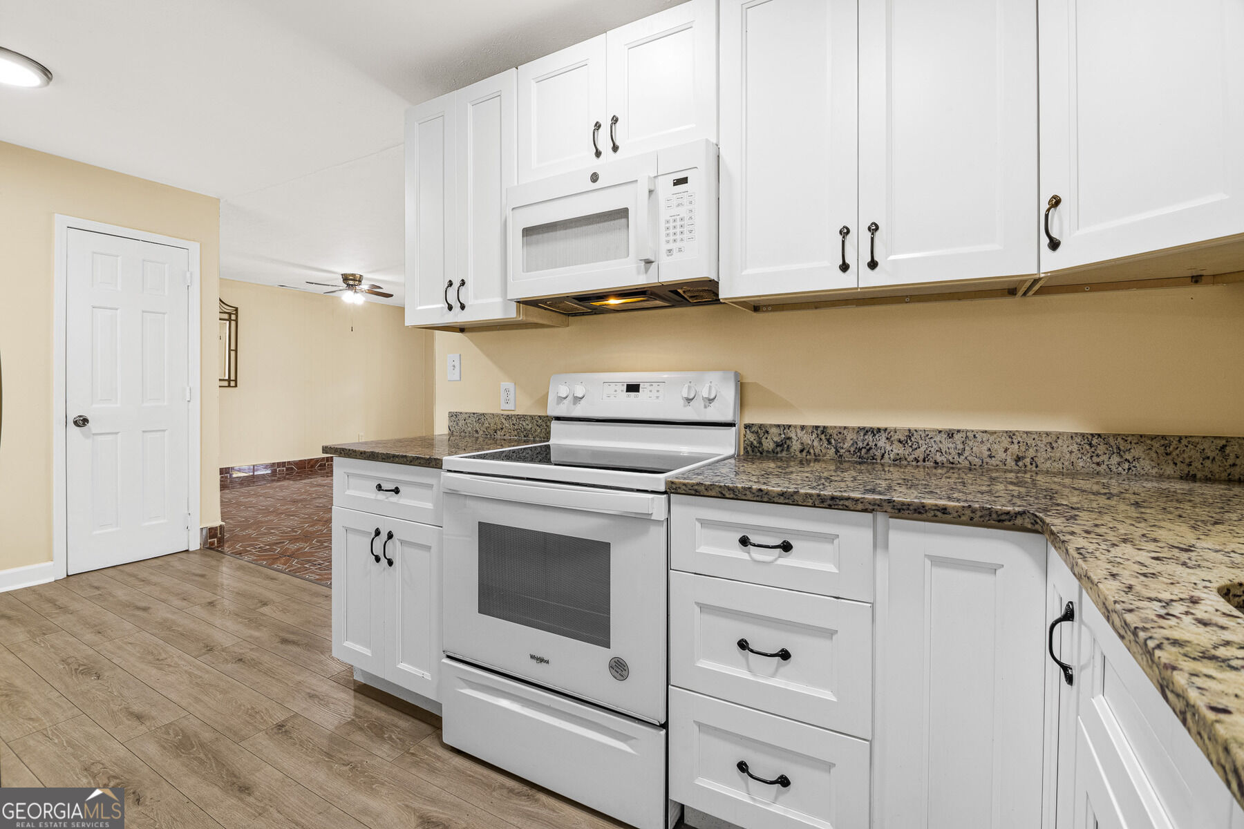 349 Roxbury Drive Riverdale GA 30274