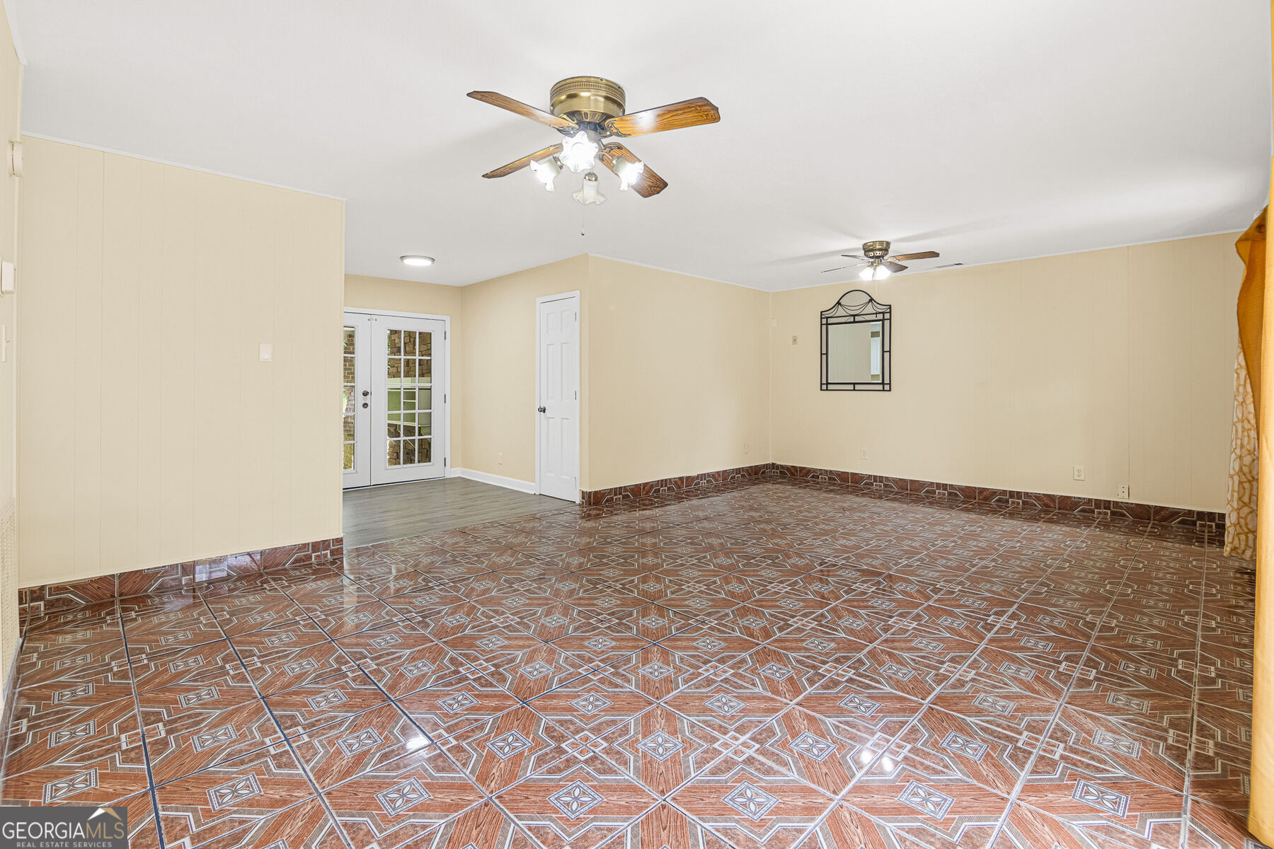 349 Roxbury Drive Riverdale GA 30274