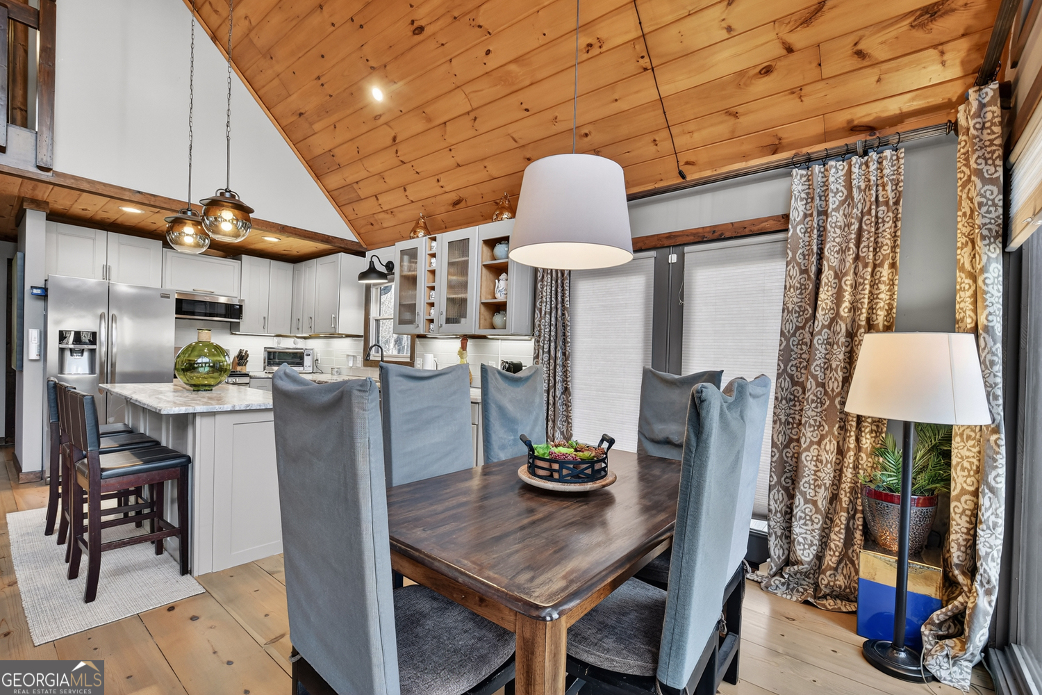 215 Valley View Road Ellijay GA 30536