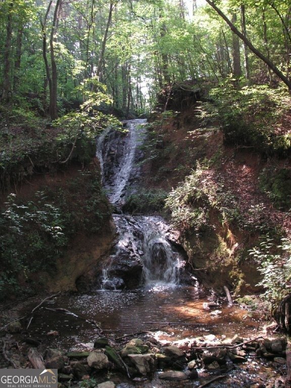 215 Valley View Road Ellijay GA 30536