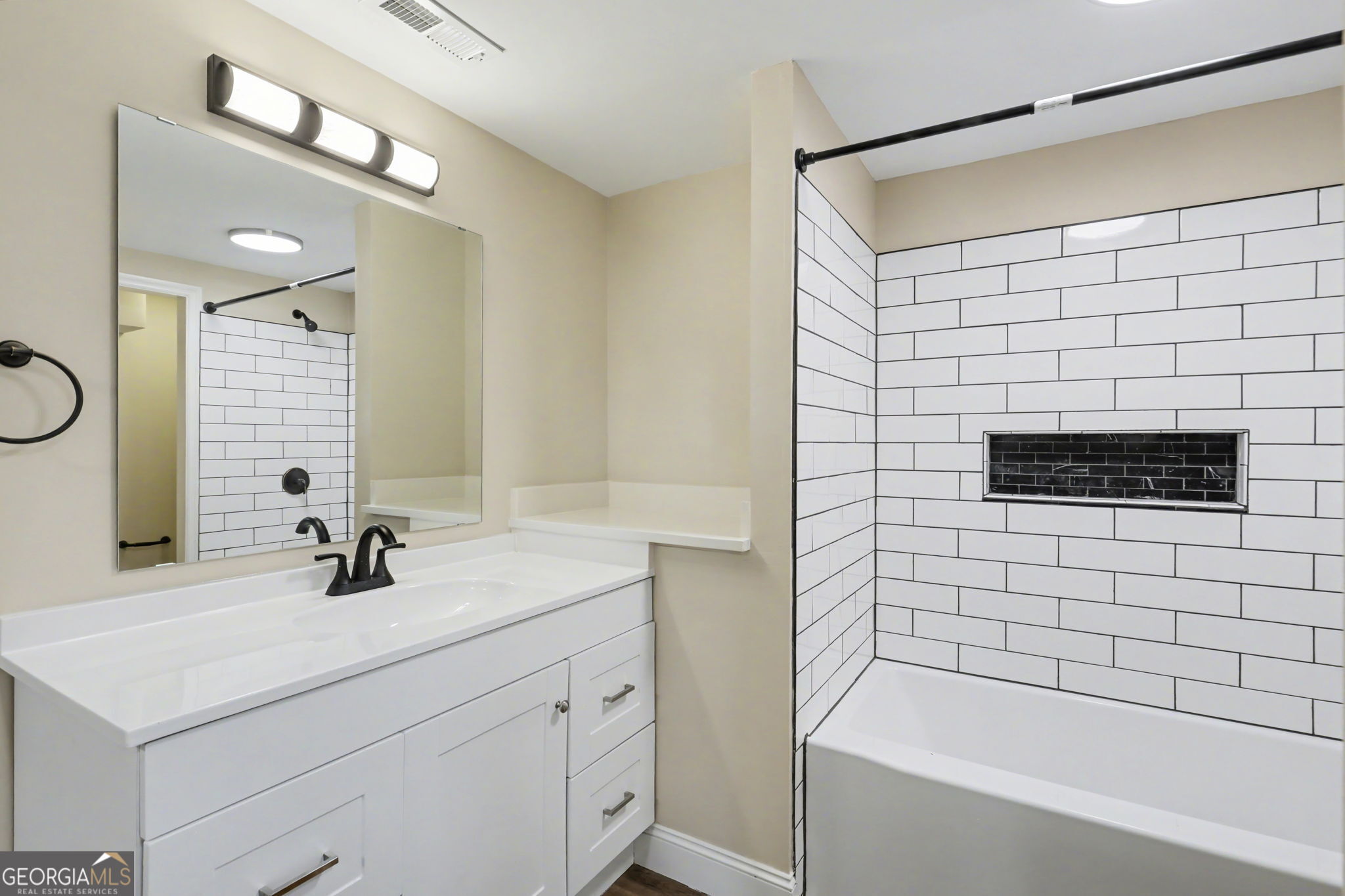 140 Kim Loop Demorest GA 30535