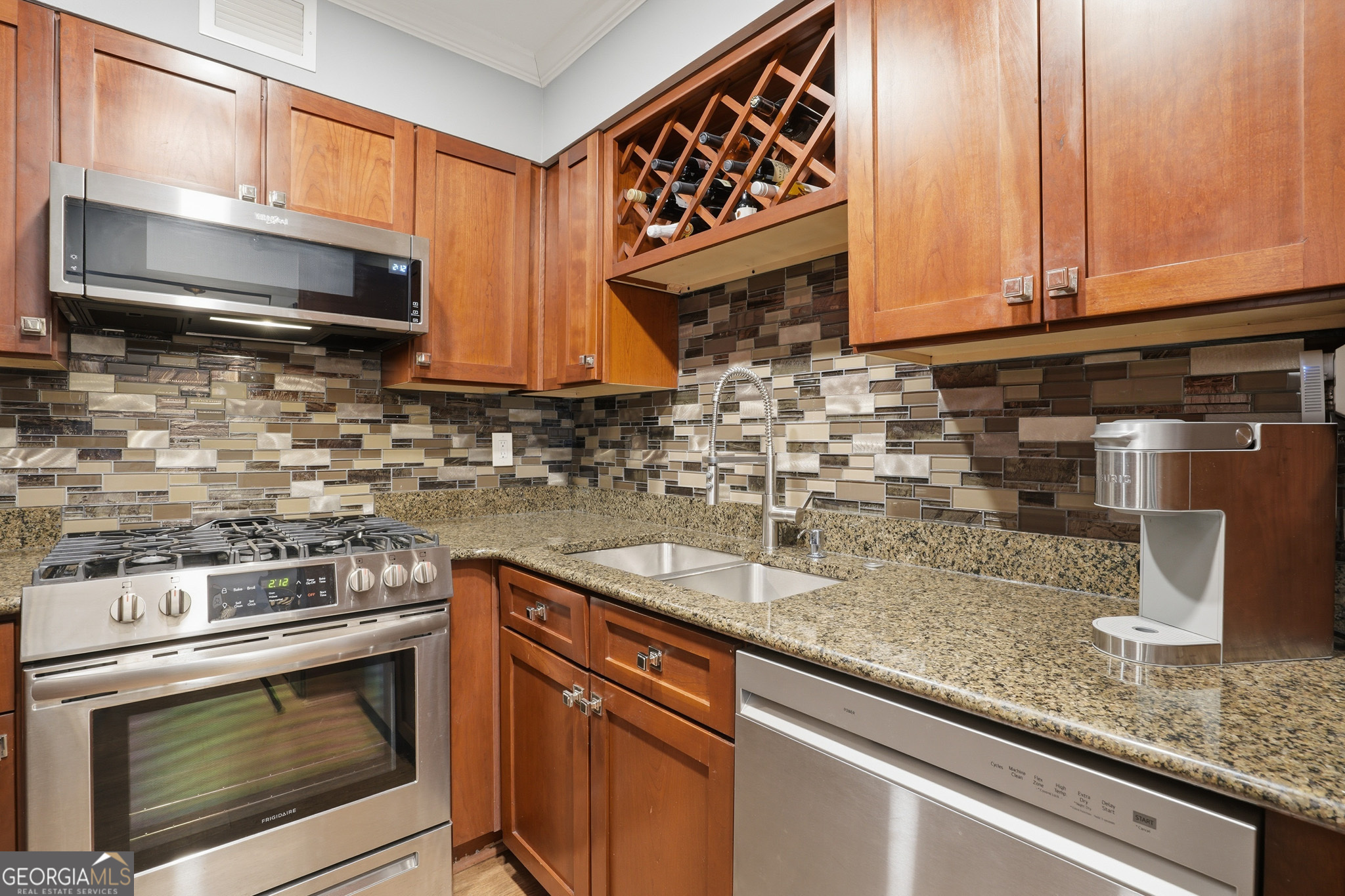 2479 Peachtree Road NE Atlanta GA 30305