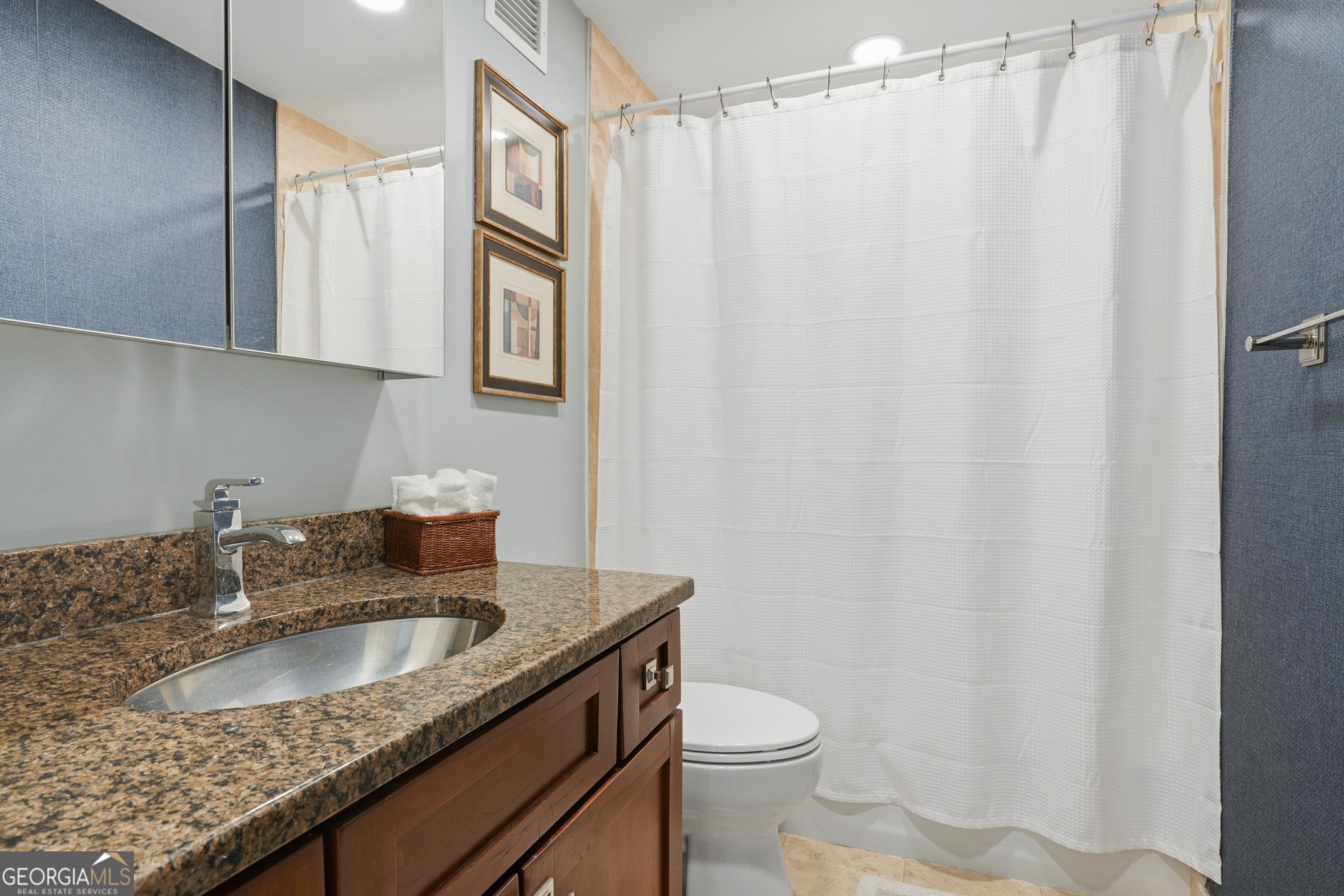 2479 Peachtree Road NE Atlanta GA 30305