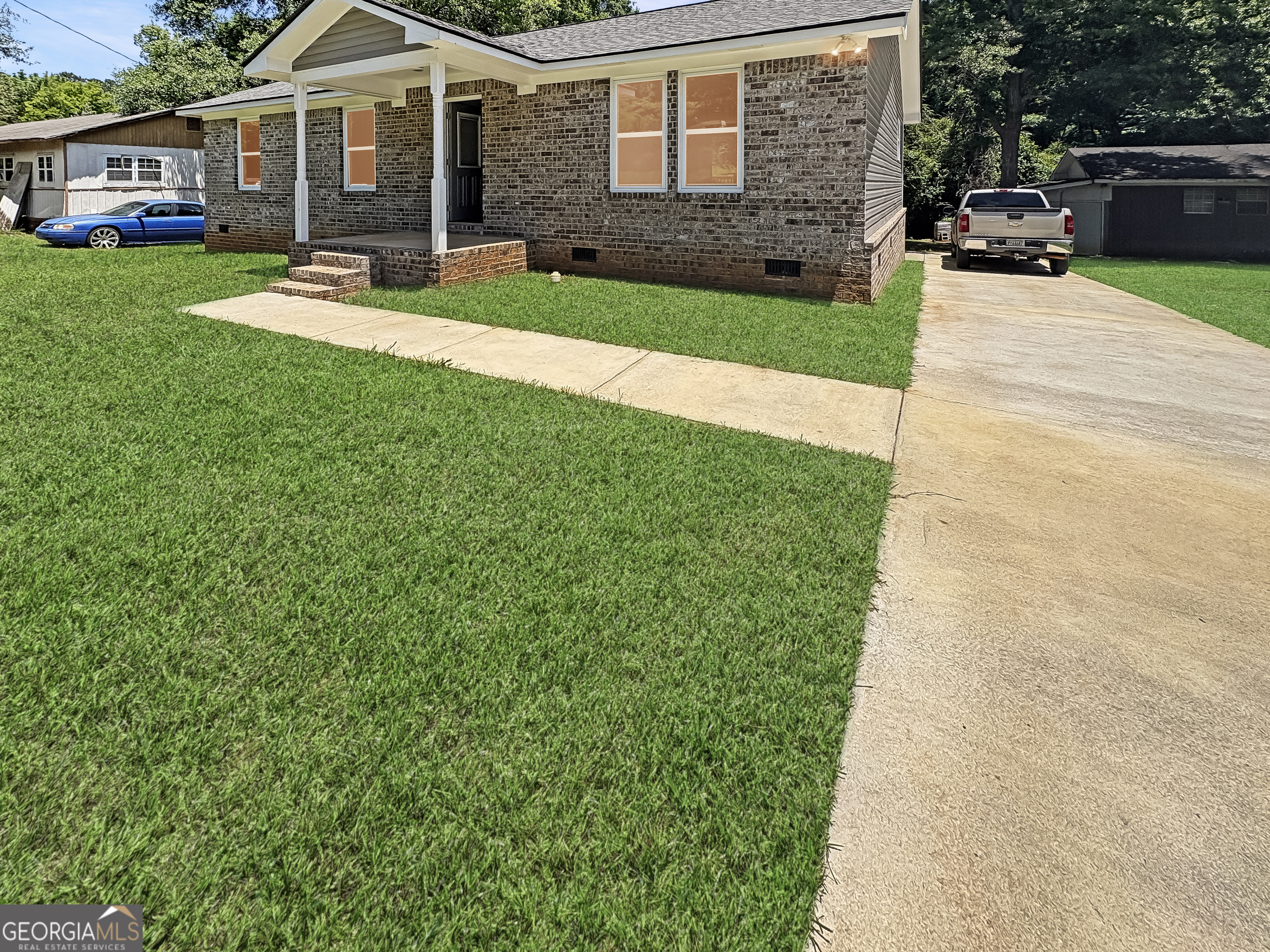 24 George Street Forsyth GA 31029