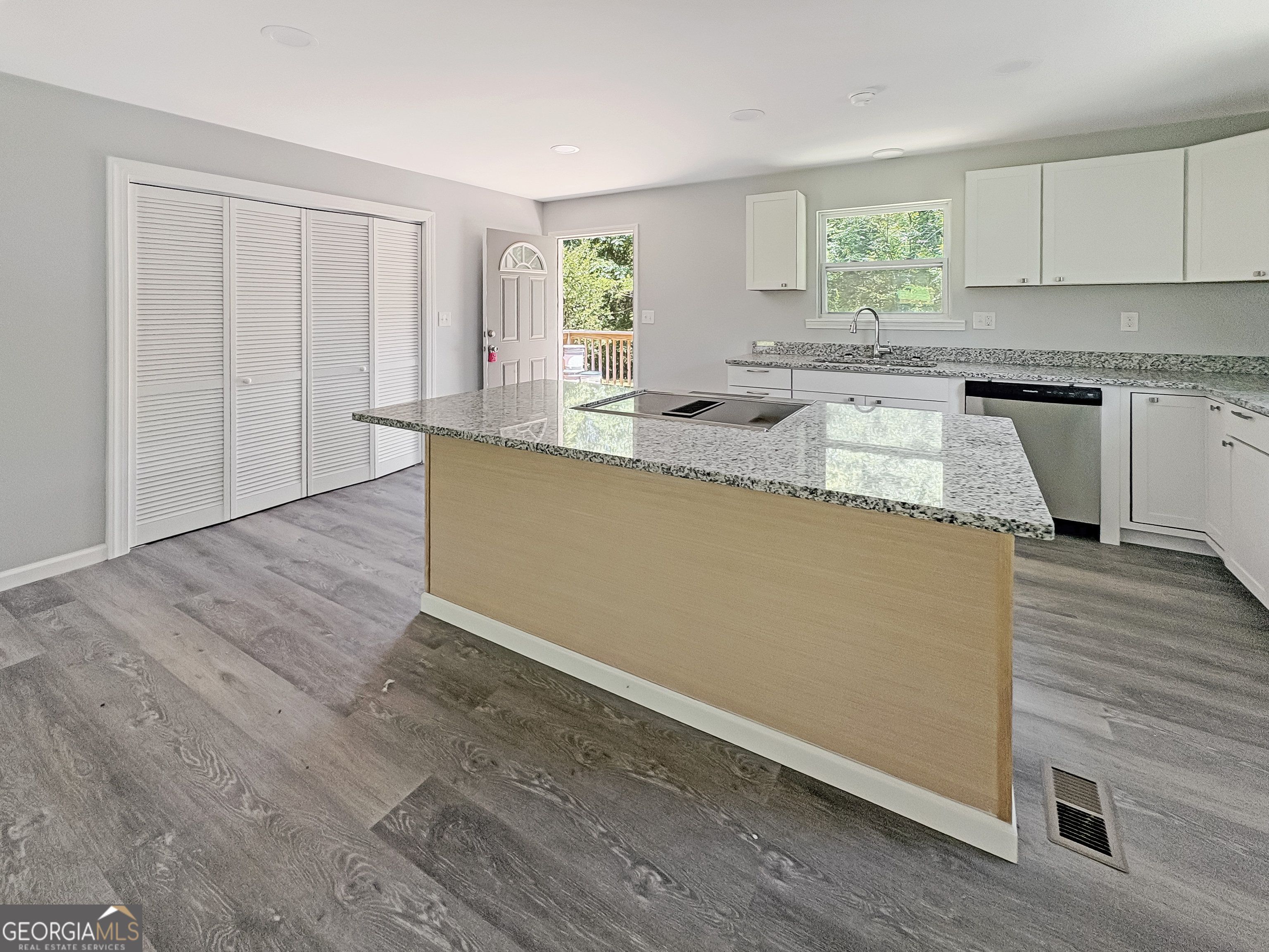 24 George Street Forsyth GA 31029