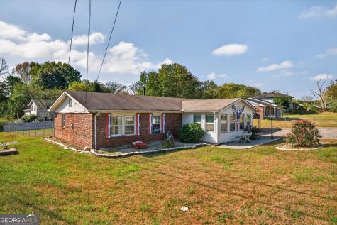 216 Brownsville Extension Powder Springs GA 30127