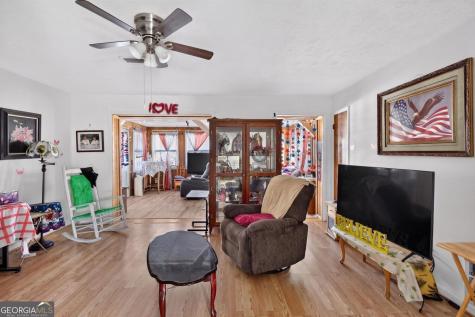 216 Brownsville Extension Powder Springs GA 30127