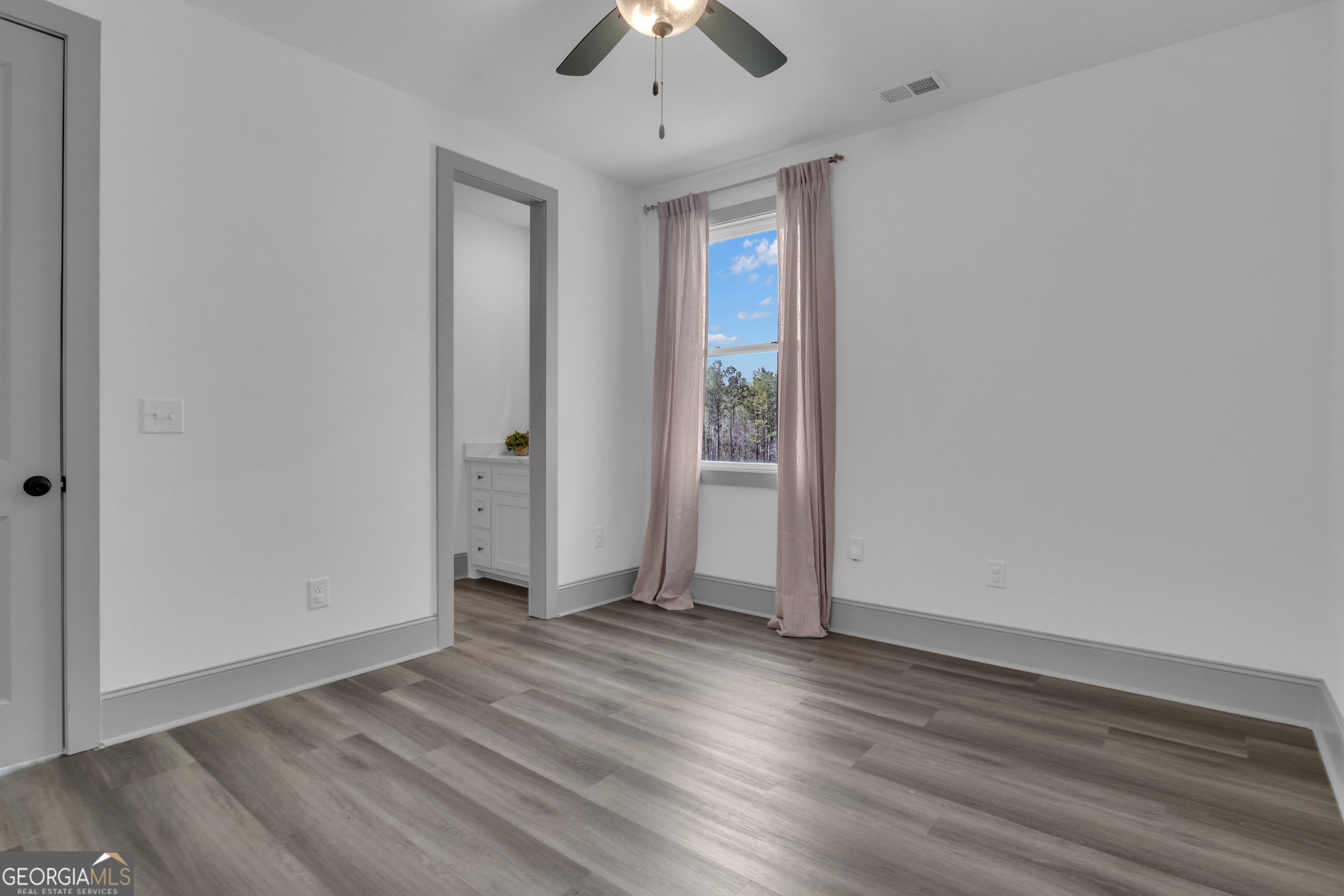 215 Greyfairs Avenue Senoia GA 30276