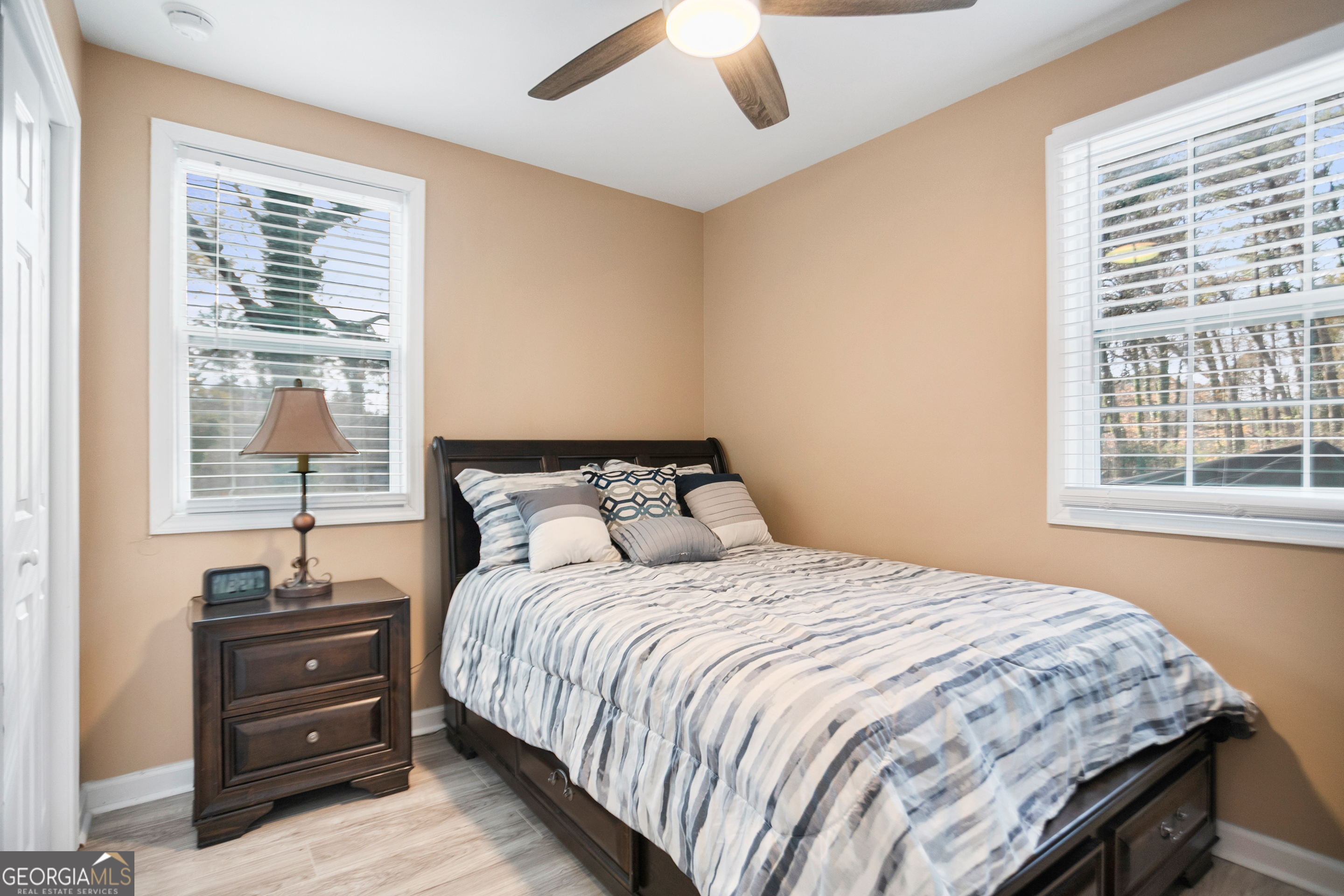 142 NW Hutton Place NW Atlanta GA 30318