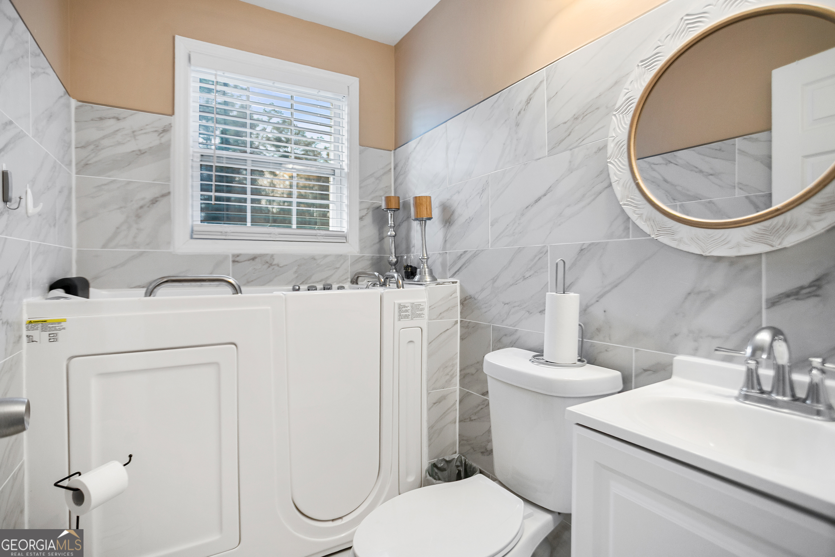 142 NW Hutton Place NW Atlanta GA 30318