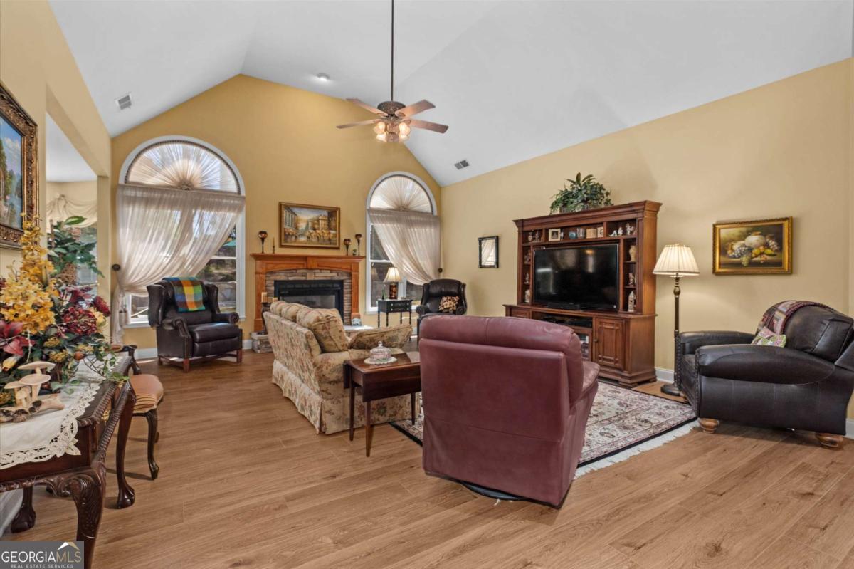 152 Fairway View Crossing Acworth GA 30101