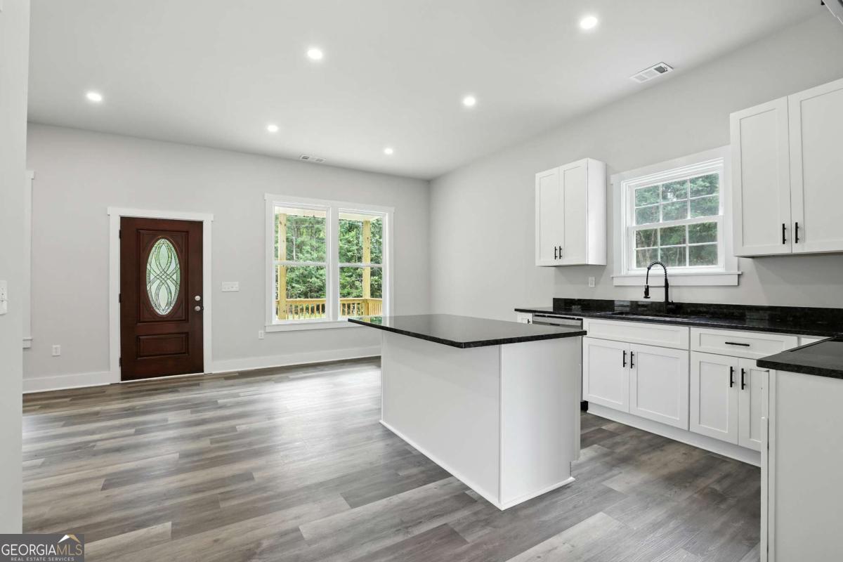 1859 William Smith Road Elberton GA 30635