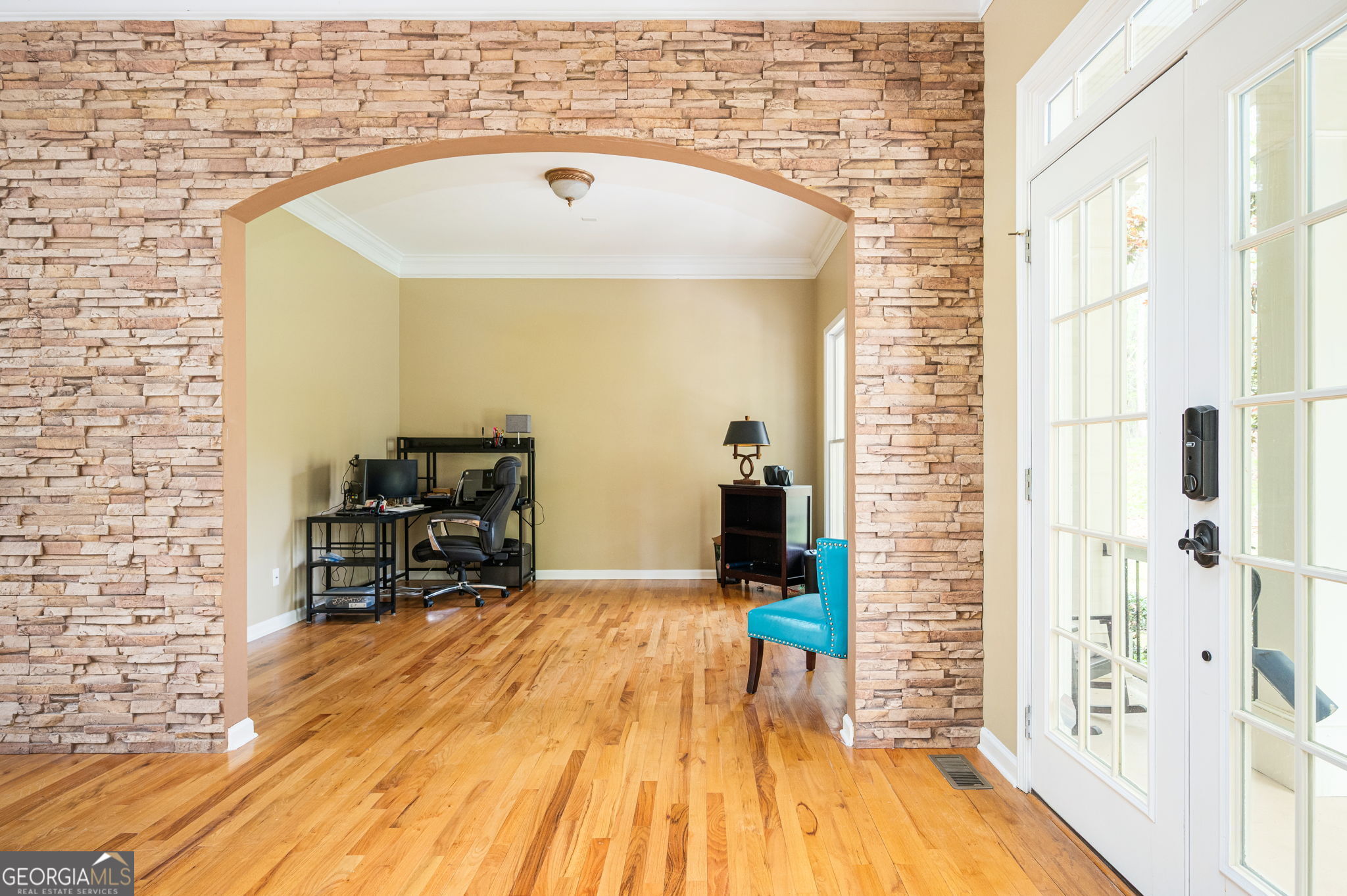 1050 Longpointe Pass Alpharetta GA 30005