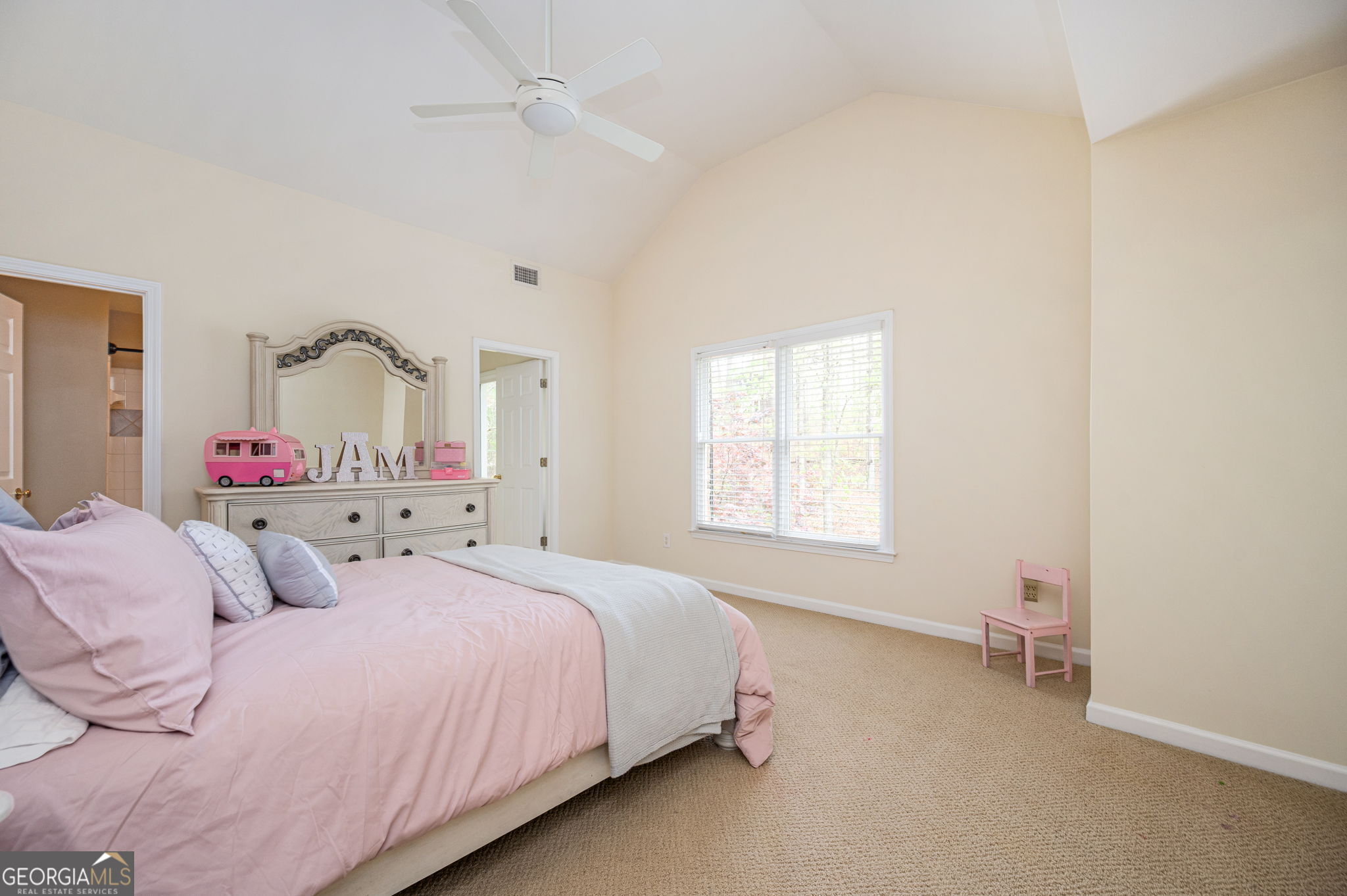 1050 Longpointe Pass Alpharetta GA 30005