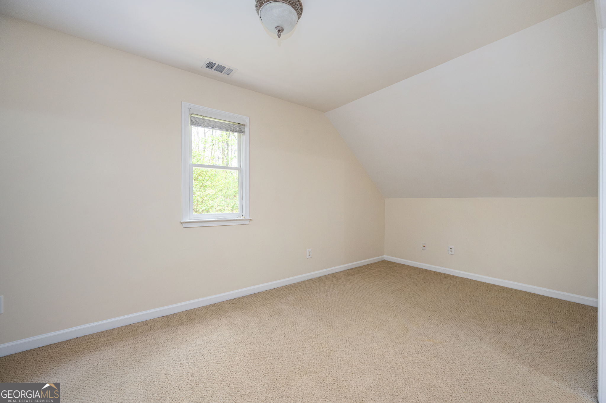 1050 Longpointe Pass Alpharetta GA 30005